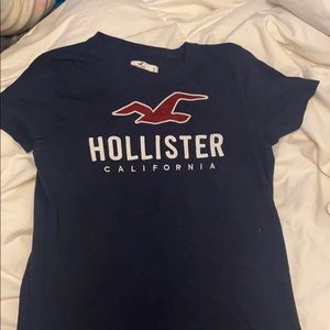 navy blue hollister shirt!